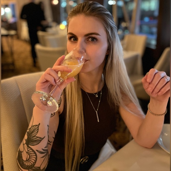 Meet your Posher, Kira - Picture 1 of 1